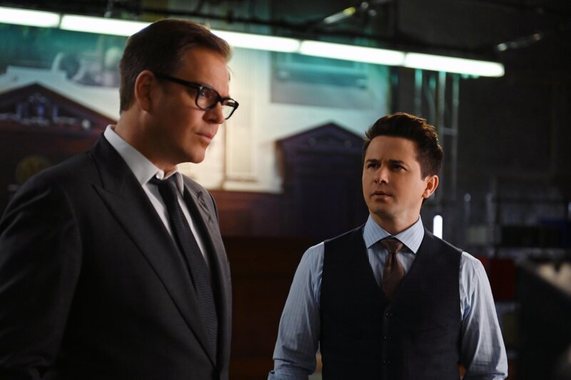 Dr. Jason Bull (Michael Weatherly, l.); Benny Colón (Freddy Rodríguez, r.) – Bild: CBS Broadcasting, Inc.