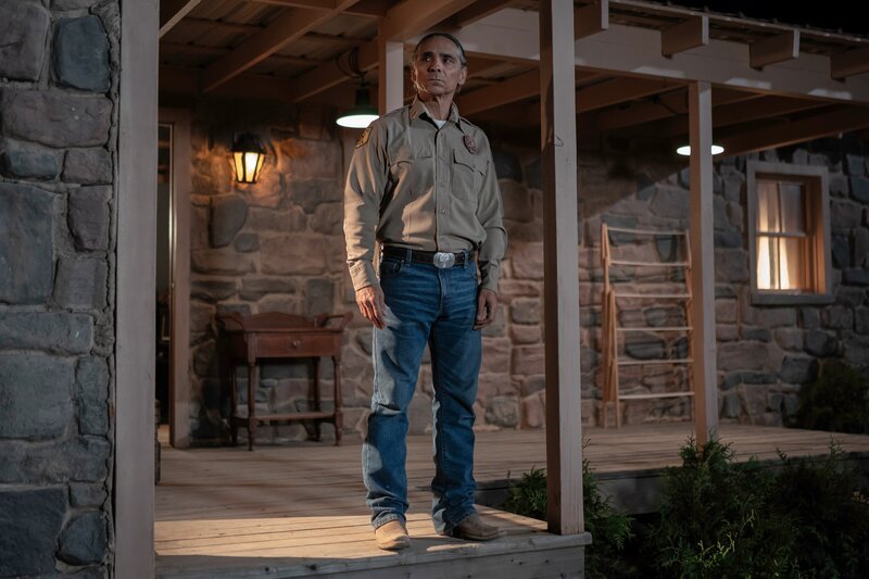 Lt. Joe Leaphorn (Zahn McClarnon) – Bild: RTL