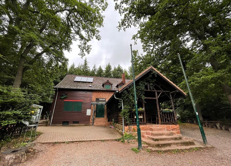 Landauer Hütte Flemlingen. – Bild: SWR/​Rolf Stephan