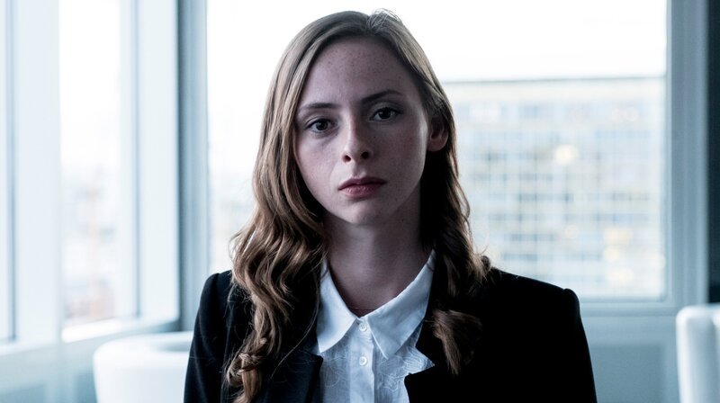 Anna Feil (Carolyn Genzkow) – Bild: rbb/​Gordon Muehle