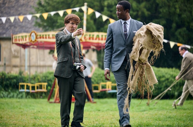 Norman Whalley (l., Jack Gouldborne) und DS Felix Livingstone (r., Jerry Iwu). – Bild: WDR/​BBC Studios