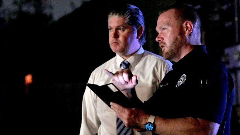 Detective Matt Riffle (l.) – Bild: UKlib /​ Crime + Investigation /​ A+E Global Media