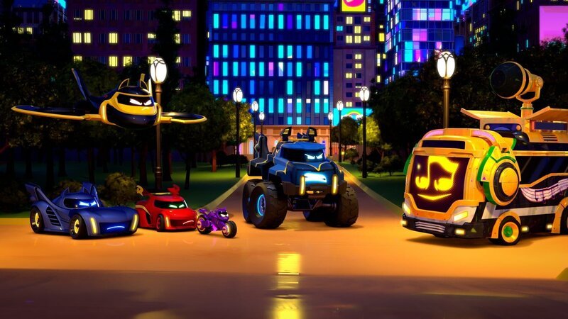v.li.: Bam, Batwing, Redbird, Bibi, Buff, Voice Box – Bild: Warner Bros. Entertainment Inc. All Rights Reserved. /​ for show promotional use only
