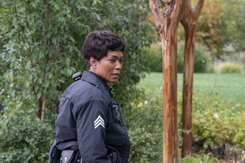 Athena Grant (Angela Bassett) – Bild: ATV
