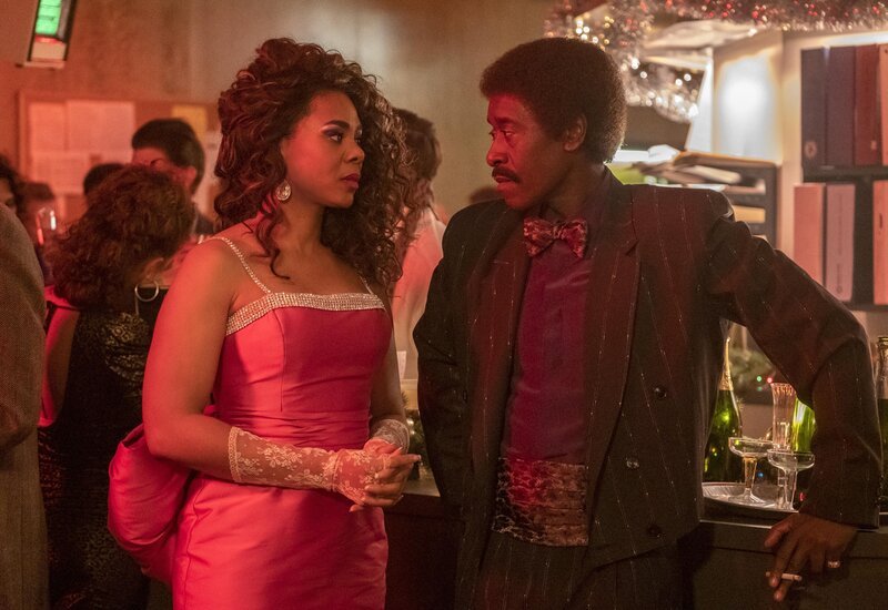 Regina Hall als Dawn Darcy und Don Cheadle als Maurice Monroe – Bild: „Black Monday“ Showtime Networks Inc. All Rights Reserved /​ Erin Simkin
