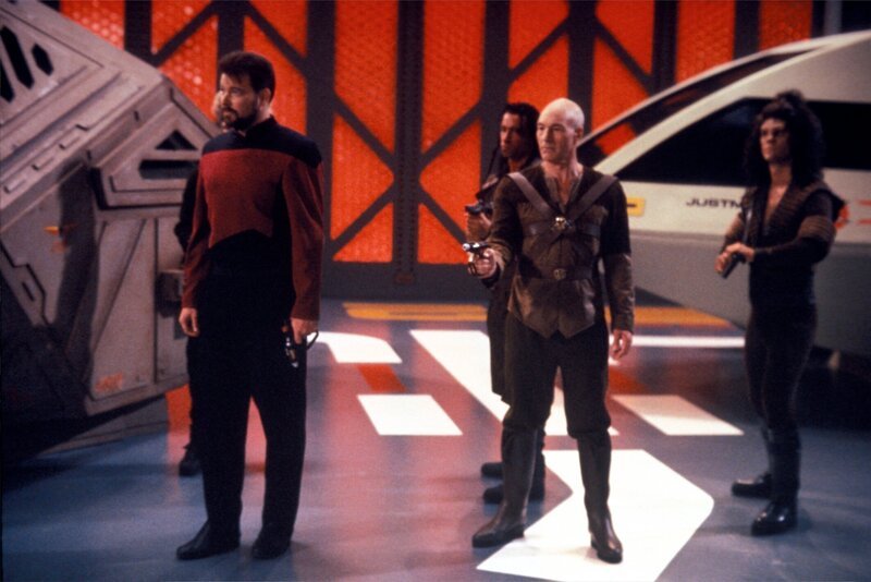 Bild: SYFY TM & (C) 2011 CBS Studios Inc. (C)SYFY Photocredit Mandatory, Editorial Use Only, NO archive, NO Resale