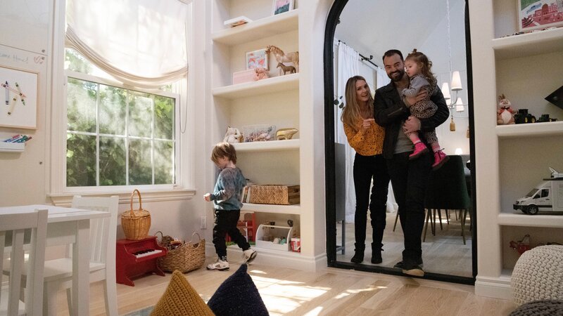 Family Photo in AFTER space. – Bild: Discovery Communications, LLC
