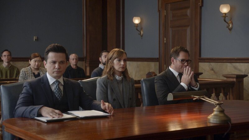 (v.l.n.r.) Benny Colón (Freddy Rodriguez); Erin Flemming (Ahna O’Reilly); Dr. Jason Bull (Michael Weatherly) – Bild: CBS Broadcasting, Inc.