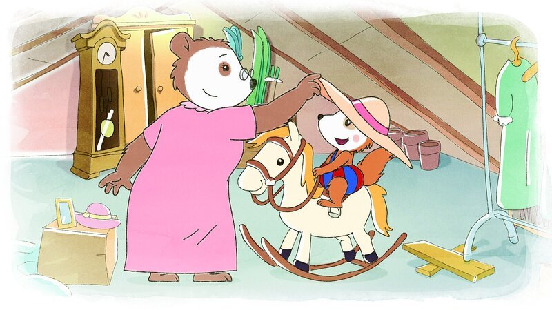 Bobo und seine Oma finden allerhand tolle Sachen auf dem Dachboden. – Bild: JEP ANIMATION/​WDR