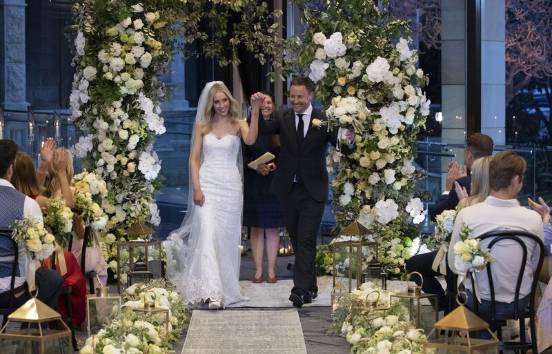 Kate (l.); Matt (r.) – Bild: 2022 Endemol Shine Australia © 2022 Nine Network Australia Lizenzbild frei