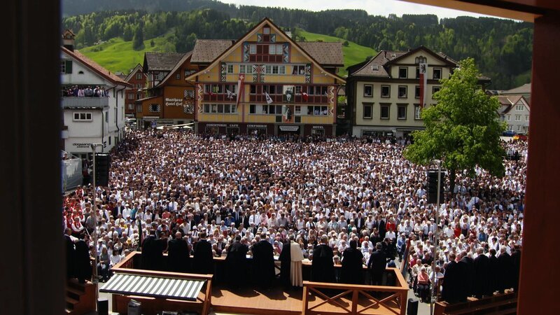 Appenzell Innerrhoden – Landsgemeinde 2018. – Bild: ORF 2