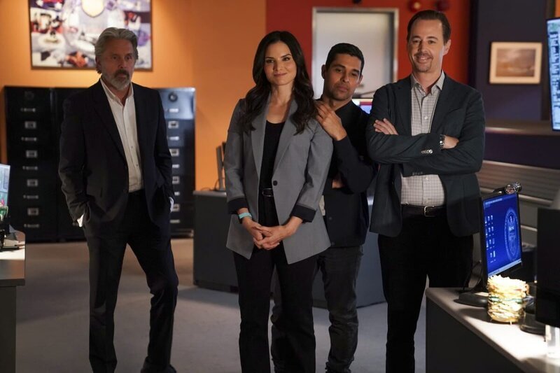 (v.l.n.r.) Alden Parker (Gary Cole); Jessica Knight (Katrina Law); Nick Torres (Wilmer Valderrama); Timothy McGee (Sean Murray) – Bild: CBS Broadcasting Inc.