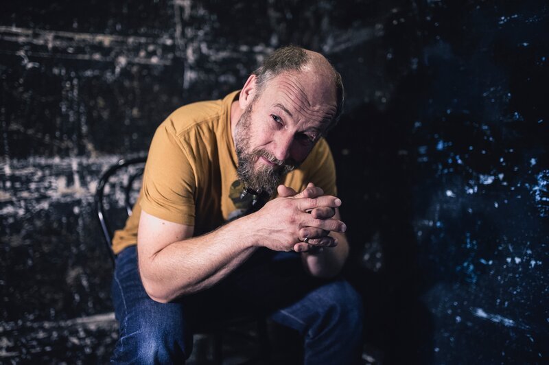 Roland Düringer – Bild: ServusTV /​ Martin Hörmandinger