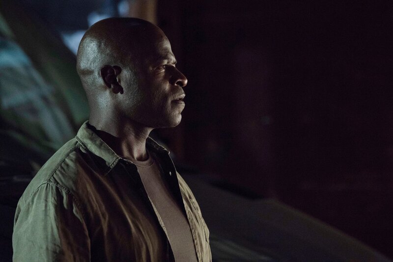 Dembe Zuma (Hisham Tawfiq). – Bild: Virginia Sherwood /​ Sony