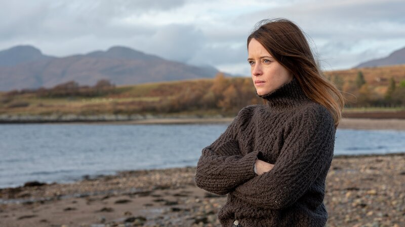 Joan (Claire Foy) weiß nicht, wie es in ihrem Leben weitergehen wird. – Bild: Metropolitan FilmExport Joan (Claire Foy) weiß nicht, wie es in ihrem Leben weitergehen wird. – Bild: Metropolitan FilmExport