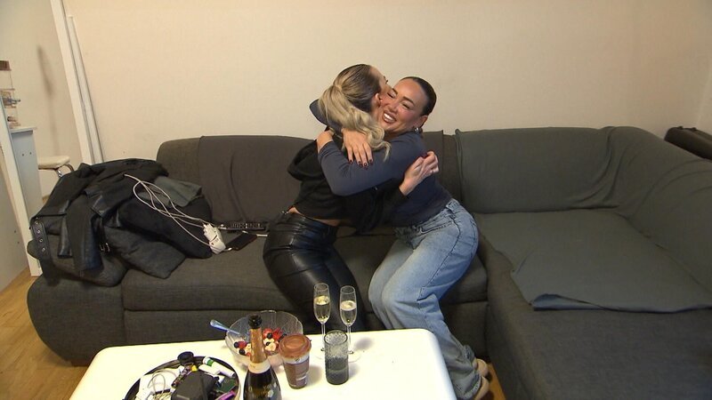 Bahar(r.) – Bild: ATV