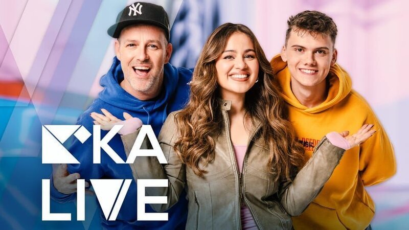 Ben, Sarah und Noel präsentieren „KiKA LIVE“. – Bild: KiKA/Christopher Schmid Ben, Sarah und Noel präsentieren „KiKA LIVE“. – Bild: KiKA/Christopher Schmid