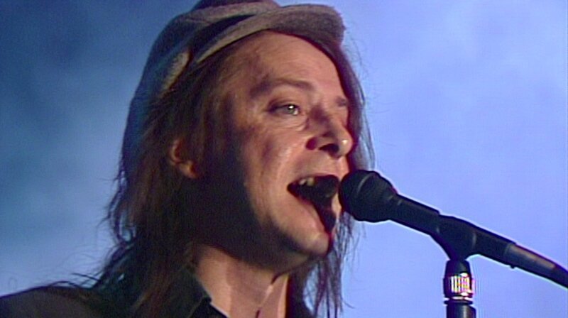 Musik nonstop in der Sommerhitparade. Mit tollen Songs von Bonnie Tyler, Pur, OMD, Anna-Maria Zimmermann, Rio Reiser (Foto), Alice & Stefan Waggershausen und vielen anderen. – Bild: rbb
