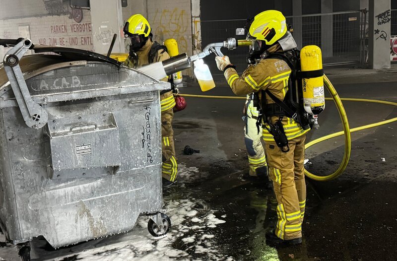 Containerbrand im Ihmezentrum Hannover – Bild: Zentralfilm/​NDR