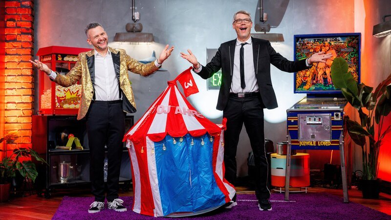 Tobias Mann, Christoph Sieber – Bild: Torsten Silz /​ ZDF