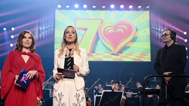 Teresa Vogl und Lilian Klebow. Das ORF Radio-Symphonieorchester mit Dirigent Christian Kolonovits. – Bild: 3sat