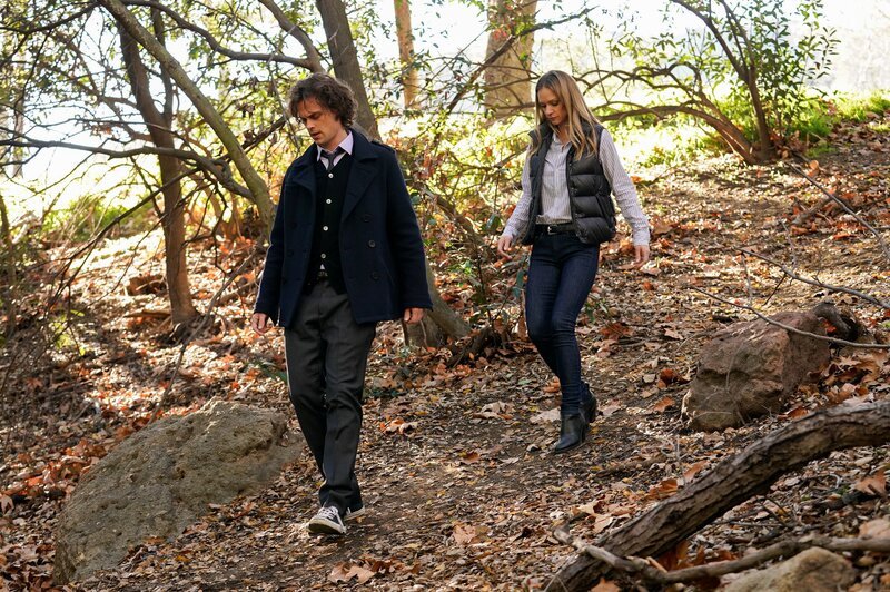 Jennifer „JJ“ Jareau (A.J. Cook), Spencer Reid (Matthew Gray Gubler) – Bild: Cliff Lipson /​ Disney /​ ABC Studios