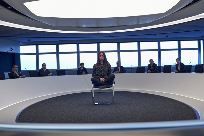 Samira Leoni (Gizem Emre, M.). – Bild: ORF/​Samsara Filmproduktion/​Ricardo Gstrein