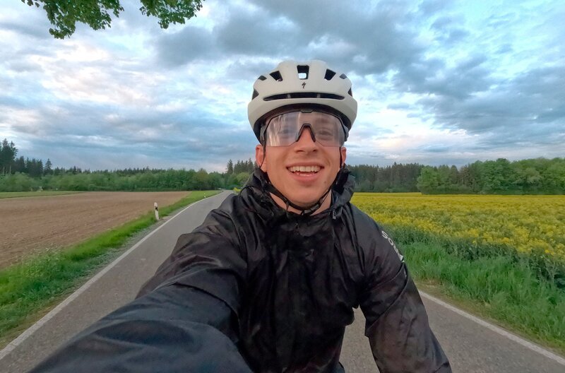 In 17 Tagen mit dem Rad von Norddeutschland nach Rom – Felix setzt sich immer neue Herausforderungen. – Bild: WDR/​Längengrad Filmproduktion/​Felix Benedikt Matern