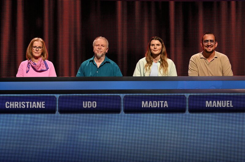 Die Kandidat:innen (v. l. n. r.): Christiane Berg, Udo Biehl, Madita Evertz, Manuel Del Colombo. – Bild: ARD/​Uwe Ernst