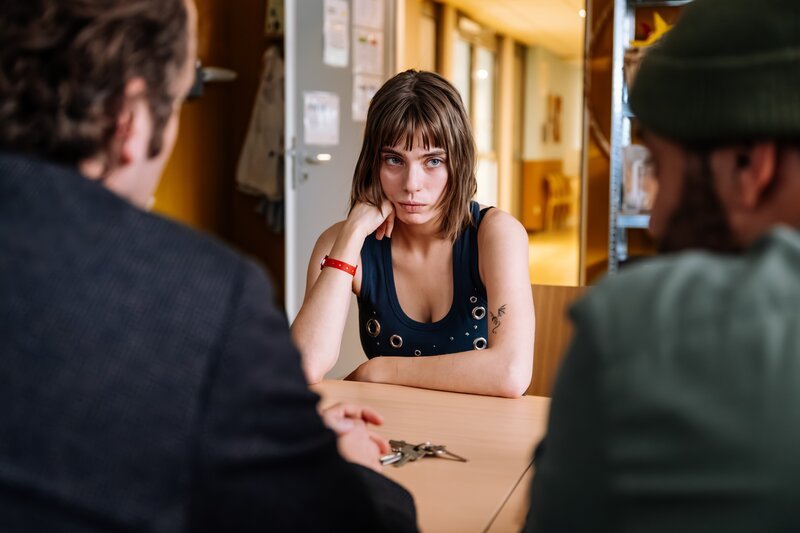Charlie (Greta Krämer) – Bild: RTL /​ Martin Rottenkolber
