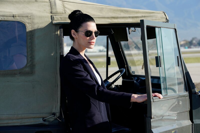 Mandy Ellis (Jessica Paré) – Bild: OPTN