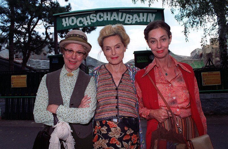 Bibiane Zeller (Sophie), Erni Mangold (Praterfee), Beatrice Frey (Lina). – Bild: ORF Bibiane Zeller (Sophie), Erni Mangold (Praterfee), Beatrice Frey (Lina). – Bild: ORF