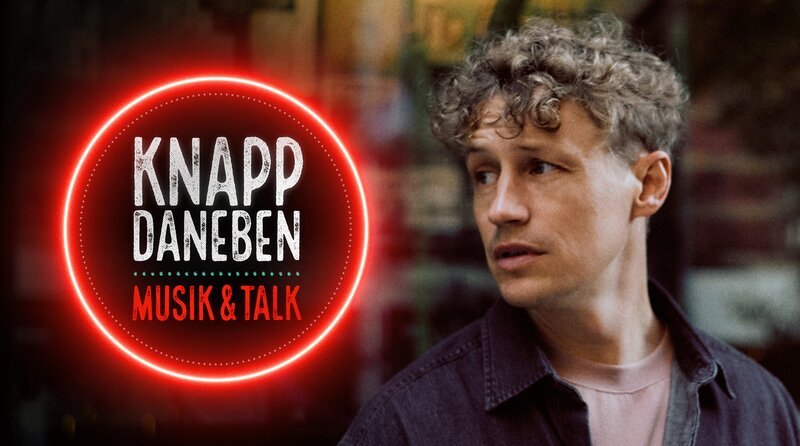 Tim Bendzko zu Gast bei Knapp Daneben – Bild: rbb/​rbb 88.8