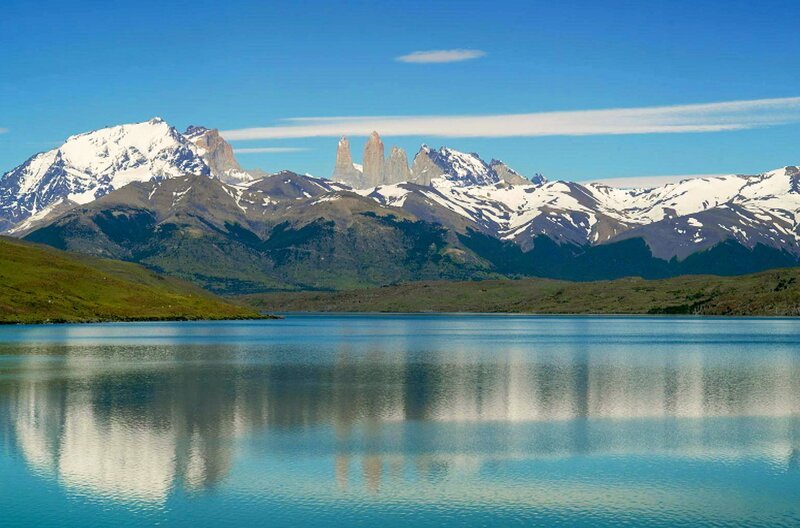 Von Nord nach Süd reihen sich im chilenischen Teil von Patagonien auf knapp 2.000 Kilometern Seen, Eisfelder und gewaltige Berge aneinander. – Bild: Elephant Doc