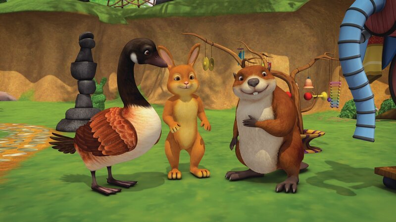 Gans, Kaninchen und Biber staunen im Skulpturen-Garten. – Bild: KiKA/​Nelvana Limited/​Infinite Frameworks Pte Ltd.