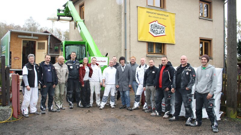 Das Team von Zuhause im Glück. – Bild: RTL II