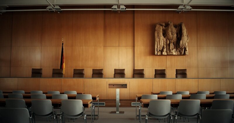 Karlsruhe hat das letzte Wort. Und manche Urteile haben gesellschaftliche Sprengkraft. Das Bundesverfassungsgericht prägt mit seinen Entscheidungen das Leben vieler Menschen. – Bild: ZDF