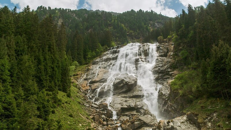Grawa-Wasserfall. – Bild: ZDF und ORF/​RANFILM