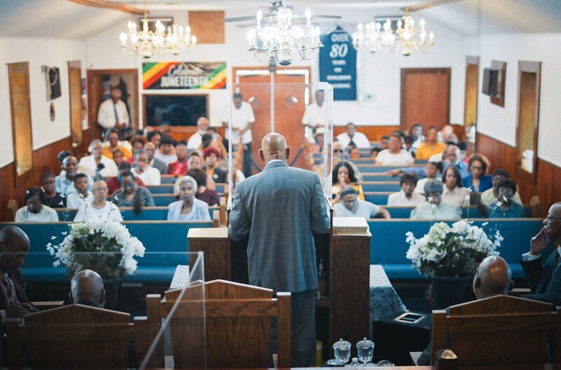 Sonntagsgottesdienst in der Macedonia Baptist Church in New Orleans, USA – Bild: Jean Schablin/​Spiegel TV
