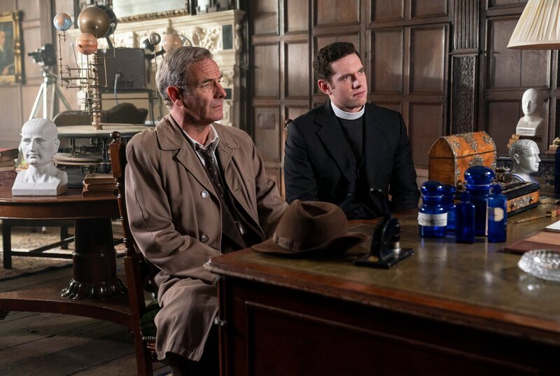 Geordie Keating (Robson Green, l.) und Will Davenport (Tom Brittney, r.). – Bild: WDR/​Kudos/​ITV/​Masterpiece