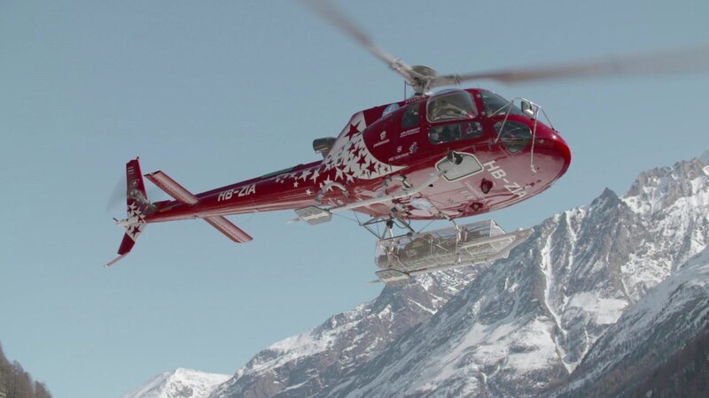Ein Hubschrauber. – Bild: Bergblick