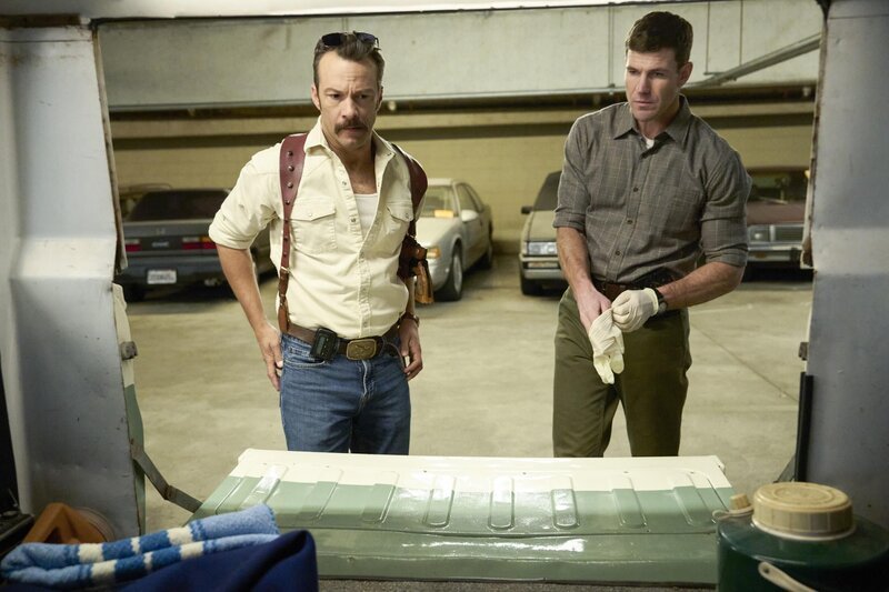 Mike Franks (Kyle Schmid, l.); Leroy Jethro Gibbs (Austin Stowell, r.) – Bild: CBS Broadcasting, Inc. /​ Greg Gayne