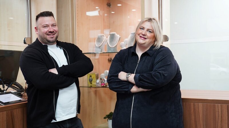 Bochum: Daniela and Marcel smiling – Bild: Warner Bros. Discovery /​ Philipp KÃ¼pper