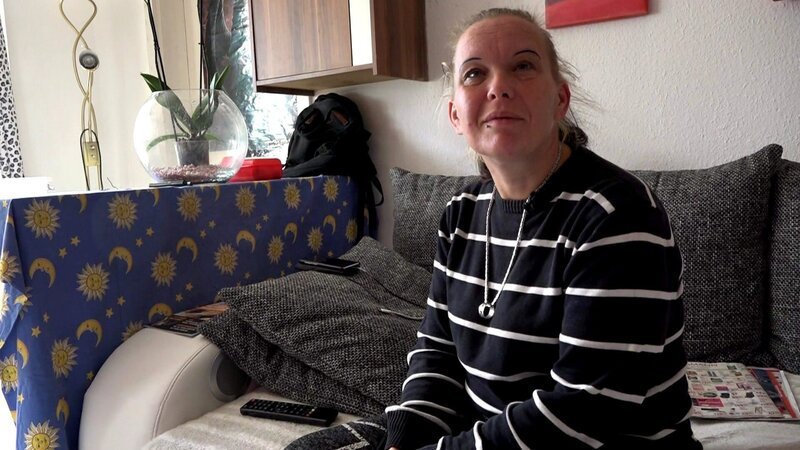 Michaela wird zum siebten Mal Mutter und gleichzeitig Oma. – Bild: RTLZWEI /​ UFA SHOW & FACTUAL