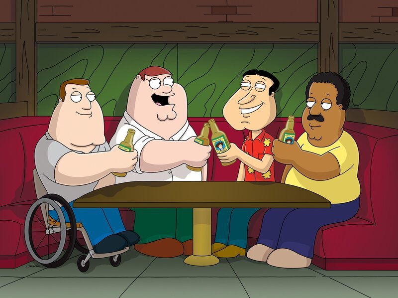 L-R: Joe Swanson (Patrick Warburton), Peter Griffin (Seth MacFarlane), Glenn Quagmire (Seth MacFarlane), Cleveland Brown (Mike Henry) – Bild: Fox and its related entities