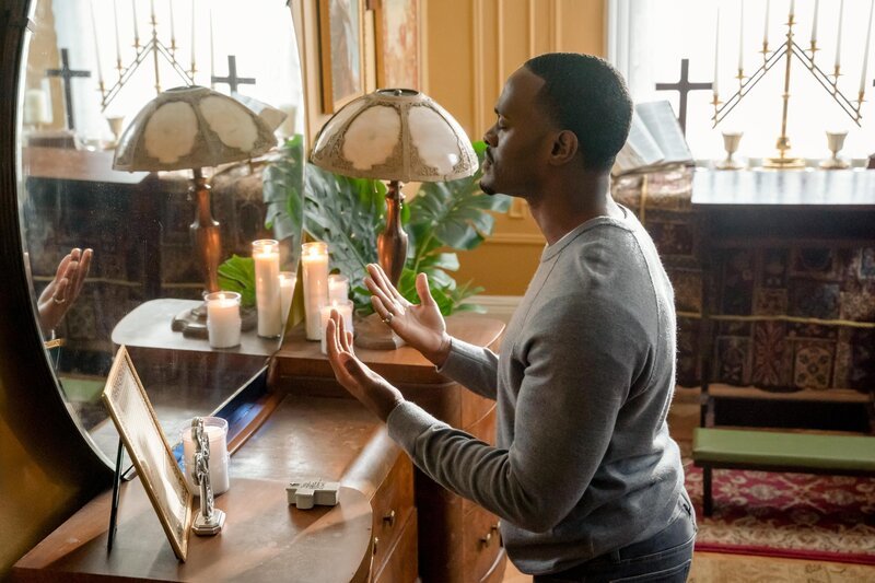 Derrick Riley (Jordane Christie). – Bild: RTL /​ 2021 Universal Television LCC.