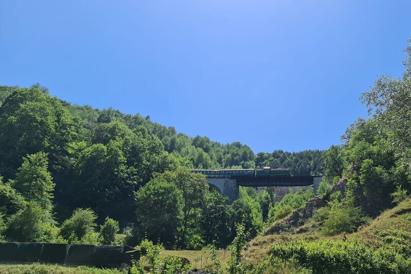 Schlucht ist eins von zehn Viadukten auf der Strecke. – Bild: 3sat