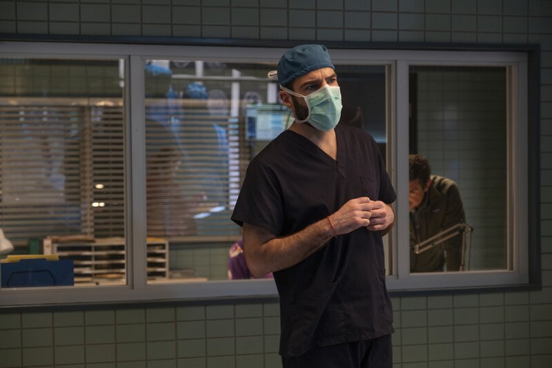Pictured: Zachary Quinto as Dr. Oliver Wolf – Bild: Rafy/​NBC /​ NBCUniversal Media, LLC