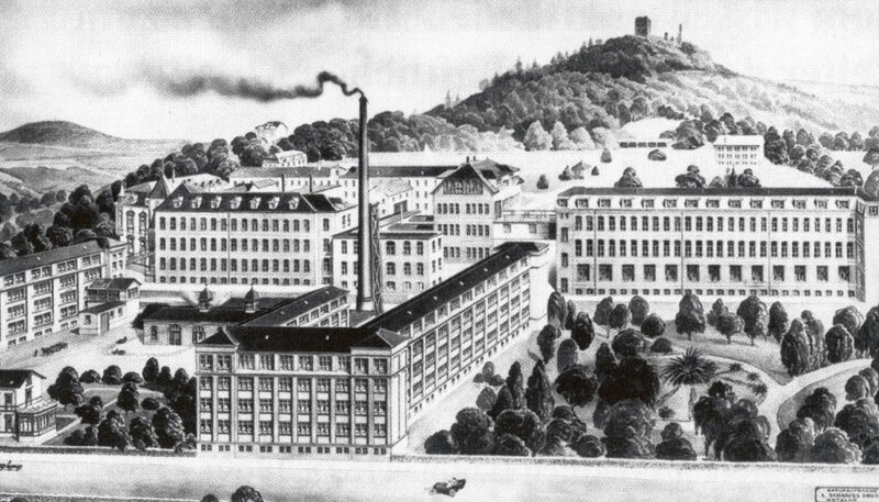 hr-fernsehen DIE LEICA-GESCHICHTE, Lichtblicke aus Wetzlar, Ein Film von Dorothee Kaden, am Dienstag (31.01.12) um 21:00 Uhr. Die Leitz-Werke in Wetzlar, Darstellung von 1912. – Bild: HR/Leica Camera AG hr-fernsehen DIE LEICA-GESCHICHTE, Lichtblicke aus Wetzlar, Ein Film von Dorothee Kaden, am Dienstag (31.01.12) um 21:00 Uhr. Die Leitz-Werke in Wetzlar, Darstellung von 1912. – Bild: HR/Leica Camera AG
