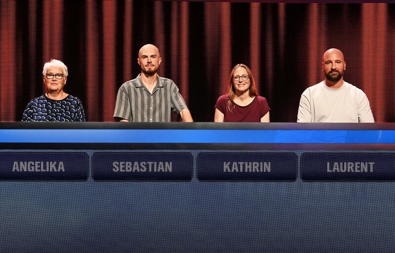 Die Kandidat:innen (v.l.n.r.): Angelika Kuhlenbach, Sebastian Jokisch, Kathrin Matthes, Laurent Klein. – Bild: ARD/​Uwe Ernst